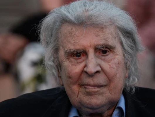 Η ΓΣΕΕ για το θάνατο του Μίκη Θεοδωράκη