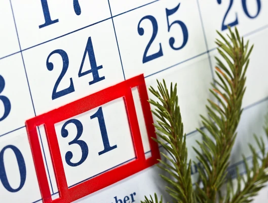 ΕΤΗΣΙΑ ΑΔΕΙΑ ΕΩΣ ΤΟ ΤΕΛΟΣ ΤΟΥ ΕΤΟΥΣ ΤΙ ΙΣΧΥΕΙ ΚΑΙ ΓΙΑ ΟΣΟΥΣ ΒΡΙΣΚΟΝΤΑΙ ΣΕ ΑΝΑΣΤΟΛΗ ΣΥΜΒΑΣΗΣ