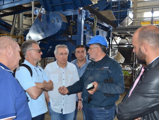 ΣΥΝΑΝΤΗΣΗ ΓΣΕΕ ΜΕ ΕΡΓΑΖΟΜΕΝΟΥΣ ΣΤΟ ΕΡΓΟΣΤΑΣΙΟ ΑΝΑΚΥΚΛΩΣΗΣ ΣΚΟΥΠΙΔΙΩΝ ΠΤΟΛΕΜΑΪΔΑΣ