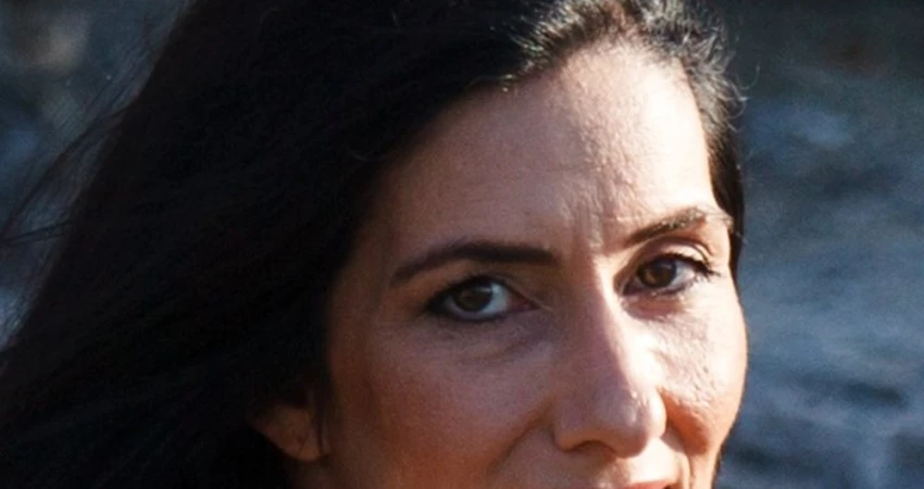 ΦΤΩΧΟΣ Ο ΚΟΣΜΟΣ ΤΟΥ ΕΡΓΑΤΙΚΟΥ ΔΙΚΑΙΟΥ ΚΑΙ ΤΗΣ ΜΙΣΘΩΤΗΣ ΕΡΓΑΣΙΑΣ ΑΠΟ ΤΗΝ ΑΠΩΛΕΙΑ ΤΗΣ ΦΩΤΕΙΝΗΣ ΔΕΡΜΙΤΖΑΚΗ