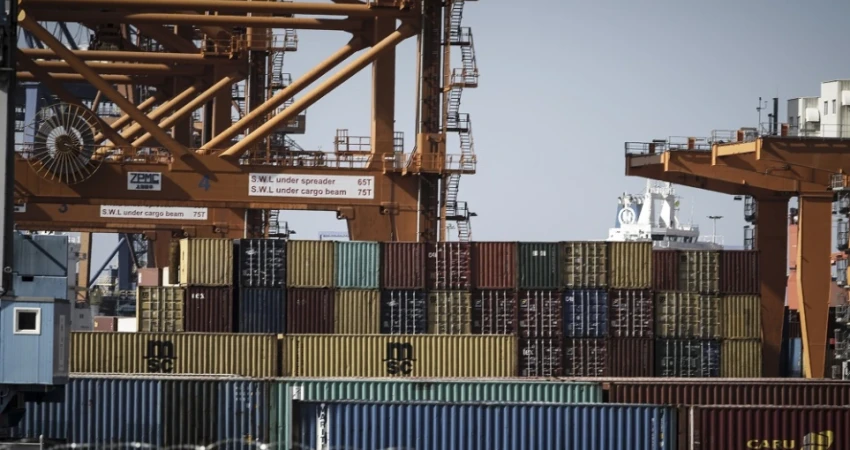 Η ΓΣΕΕ για το εργατικό δυστύχημα στο σταθμό εμπορευματοκιβωτίων στον Πειραιά