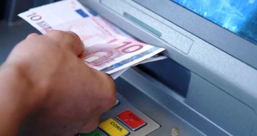 ΑΥΞΑΝΟΜΕΝΑ ΔΙΑΡΚΩΣ ΤΑ ΦΑΙΝΟΜΕΝΑ ΠΑΡΑΒΑΤΙΚΩΝ  ΣΥΜΠΕΡΙΦΟΡΩΝ ΣΤΗΝ ΑΓΟΡΑ ΕΡΓΑΣΙΑΣ