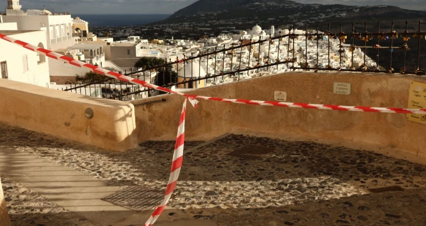 Επιστολή στην Υπουργό Εργασίας για την αναγκαιότητα αναστολής συμβάσεων και καταβολής αποζημίωσης ειδικού σκοπού των εργαζόμενων σε Σαντορίνη και Αμοργό