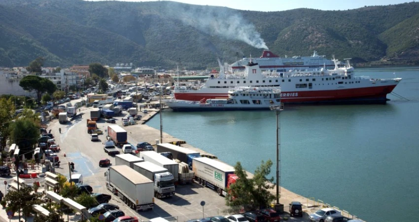 Η ΓΣΕΕ ΣΤΟ ΠΛΕΥΡΟ ΤΩΝ ΕΡΓΑΖΟΜΕΝΩΝ ΣΤΑ ΠΕΡΙΦΕΡΕΙΑΚΑ ΛΙΜΑΝΙΑ ΤΗΣ ΧΩΡΑΣ