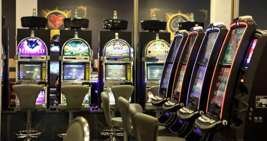 Οι απολύσεις συνδικαλιστών στο Καζίνο Θράκης δε μπορούν να φιμώσουν το συνδικαλιστικό κίνημα